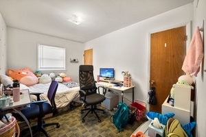 Bedroom/Office-3