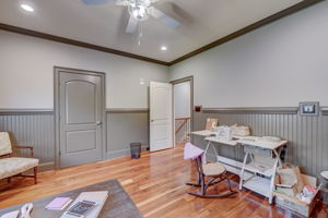 Whirlaway Ln-046
