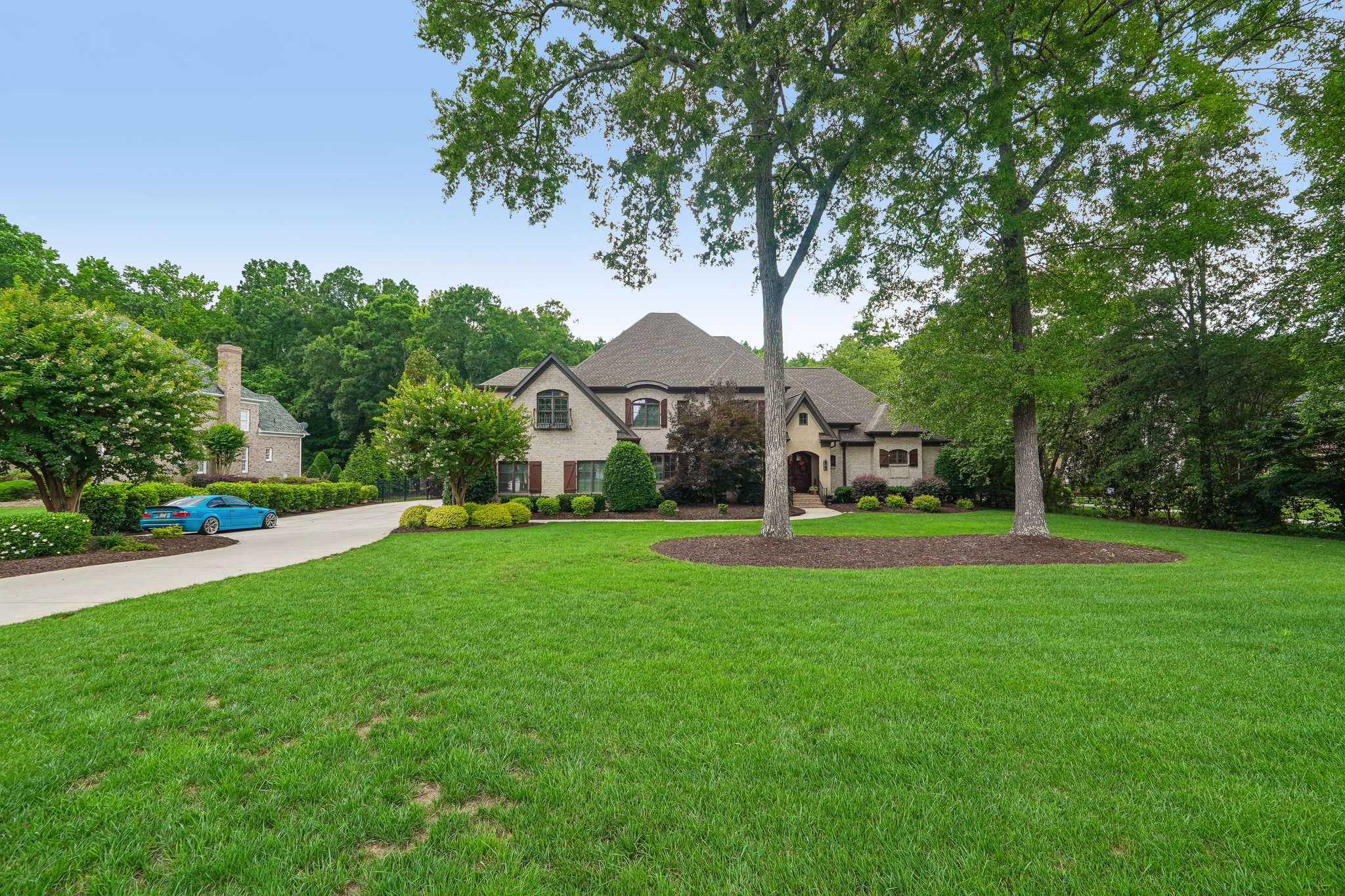 Whirlaway Ln-S2905-004.jpg