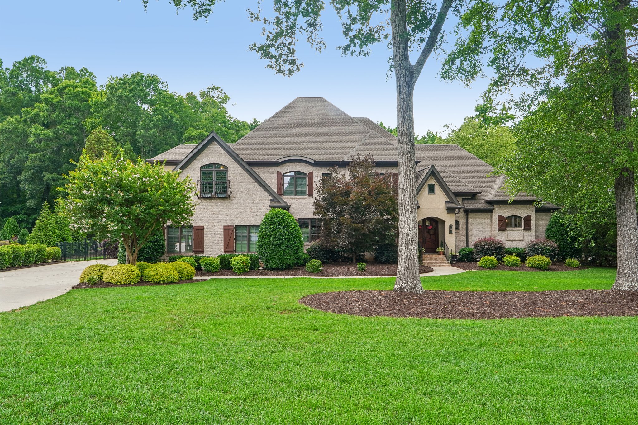 Whirlaway Ln-S2905-005.jpg