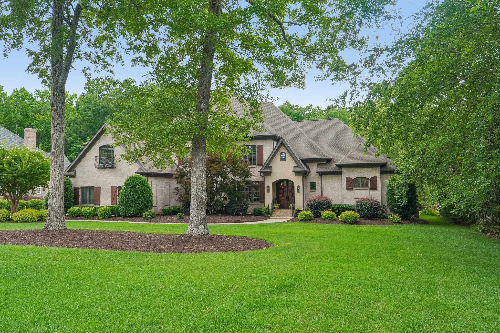 Whirlaway Ln-S2905-006.jpg
