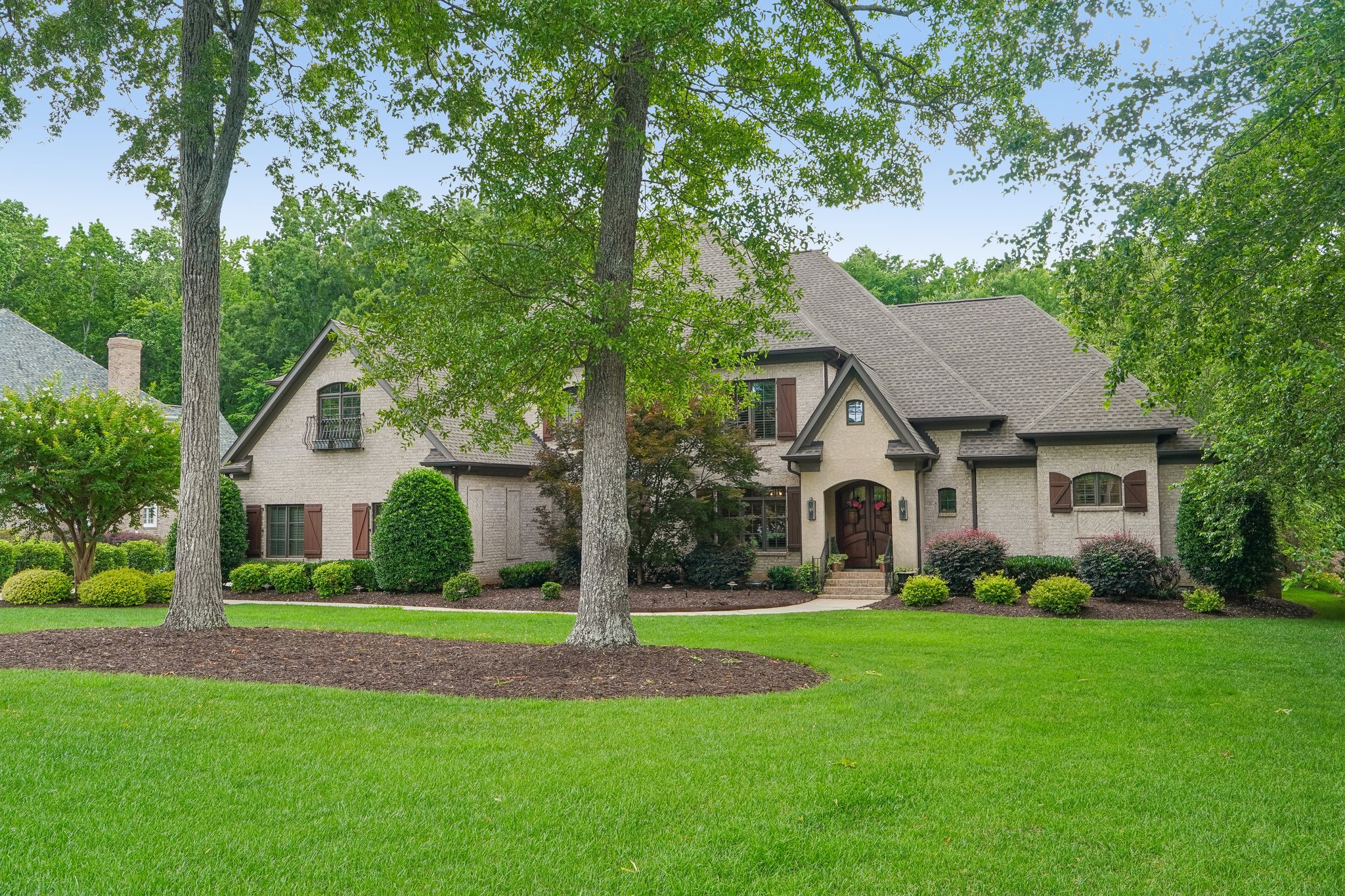 Whirlaway Ln-S2905-007.jpg