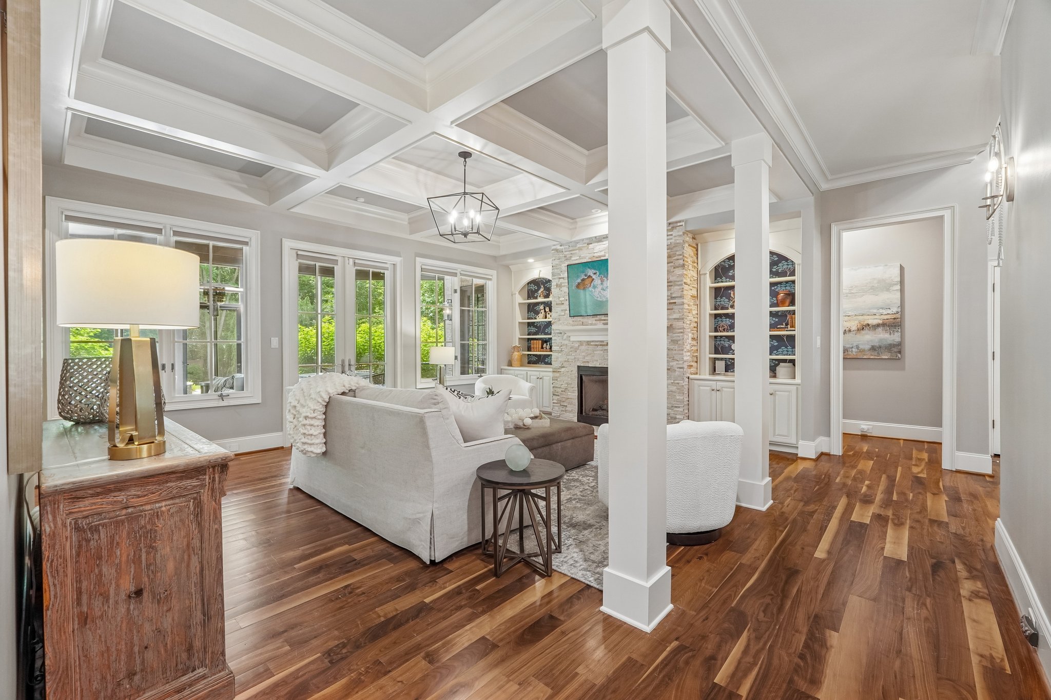 Whirlaway Ln-S2905-014.jpg