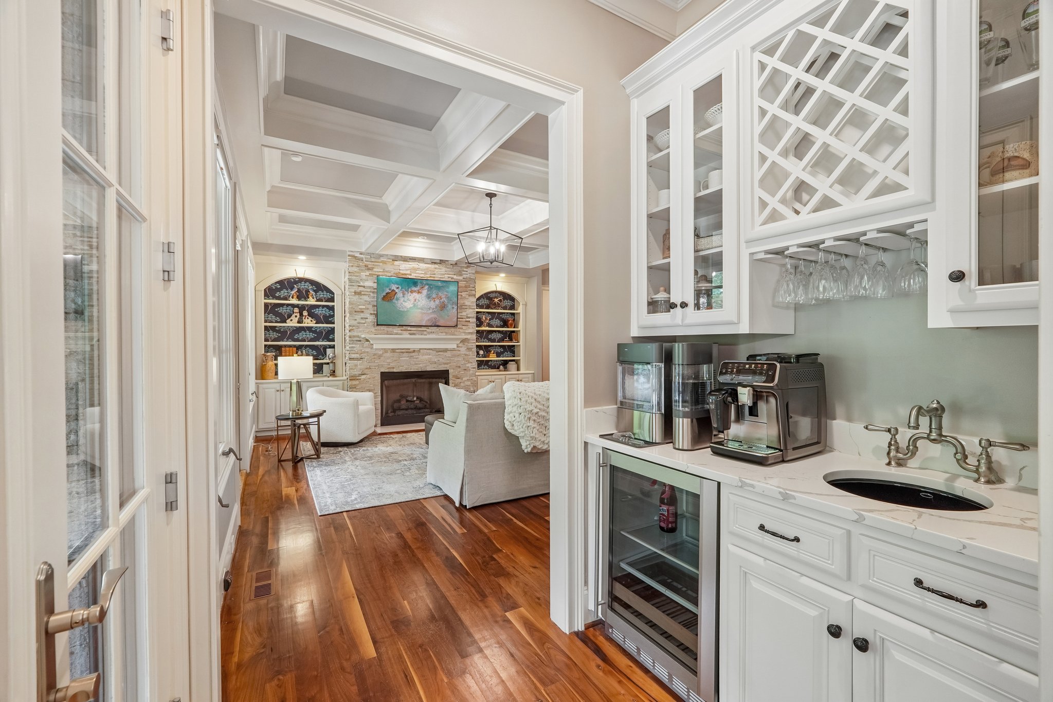 Whirlaway Ln-S2905-017.jpg