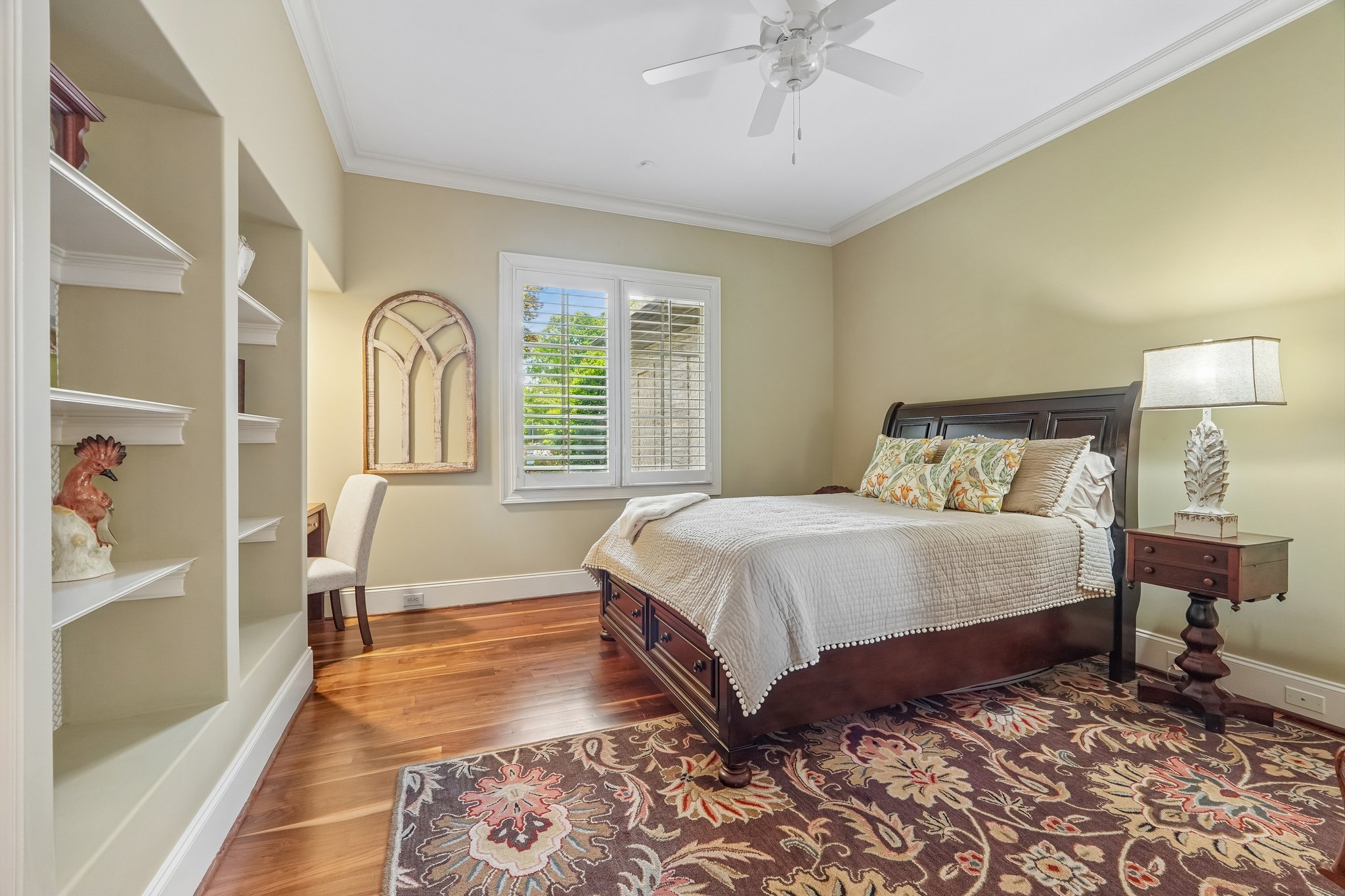 Whirlaway Ln-S2905-034.jpg