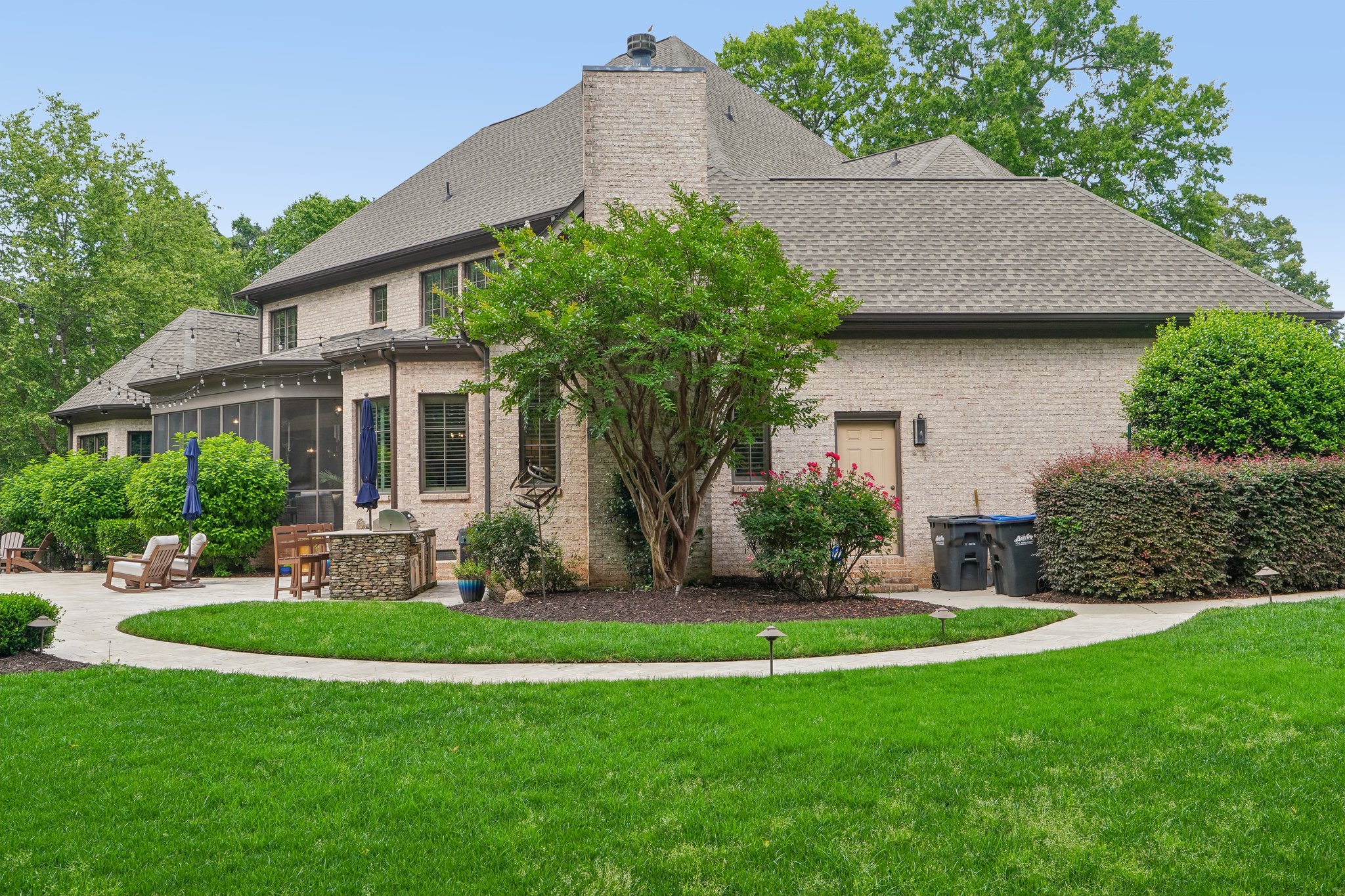 Whirlaway Ln-S2905-075.jpg