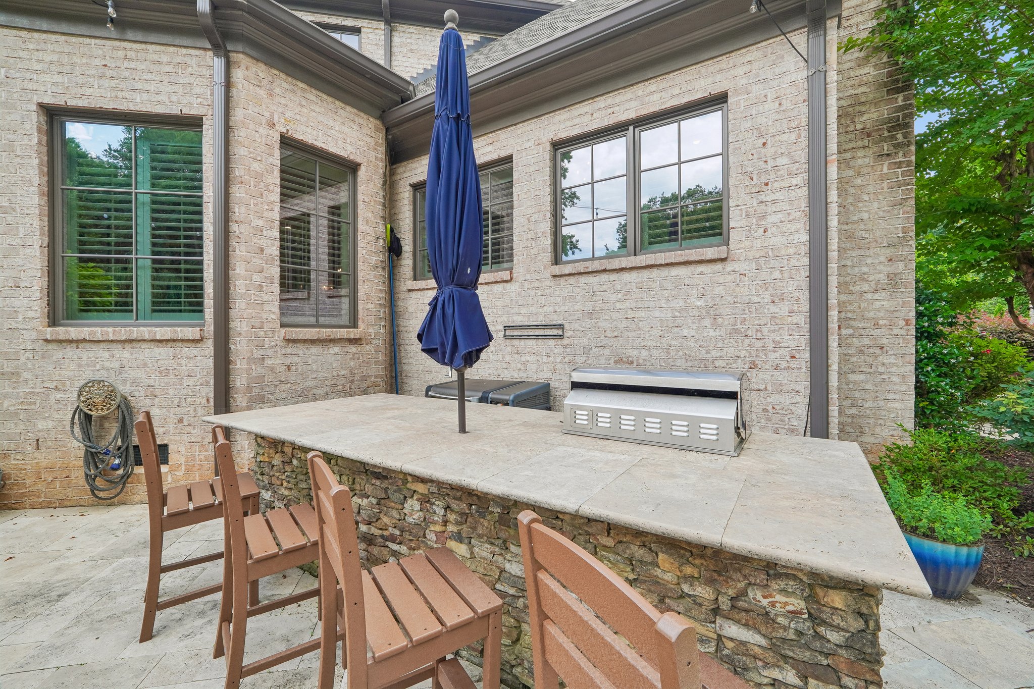 Whirlaway Ln-S2905-087.jpg
