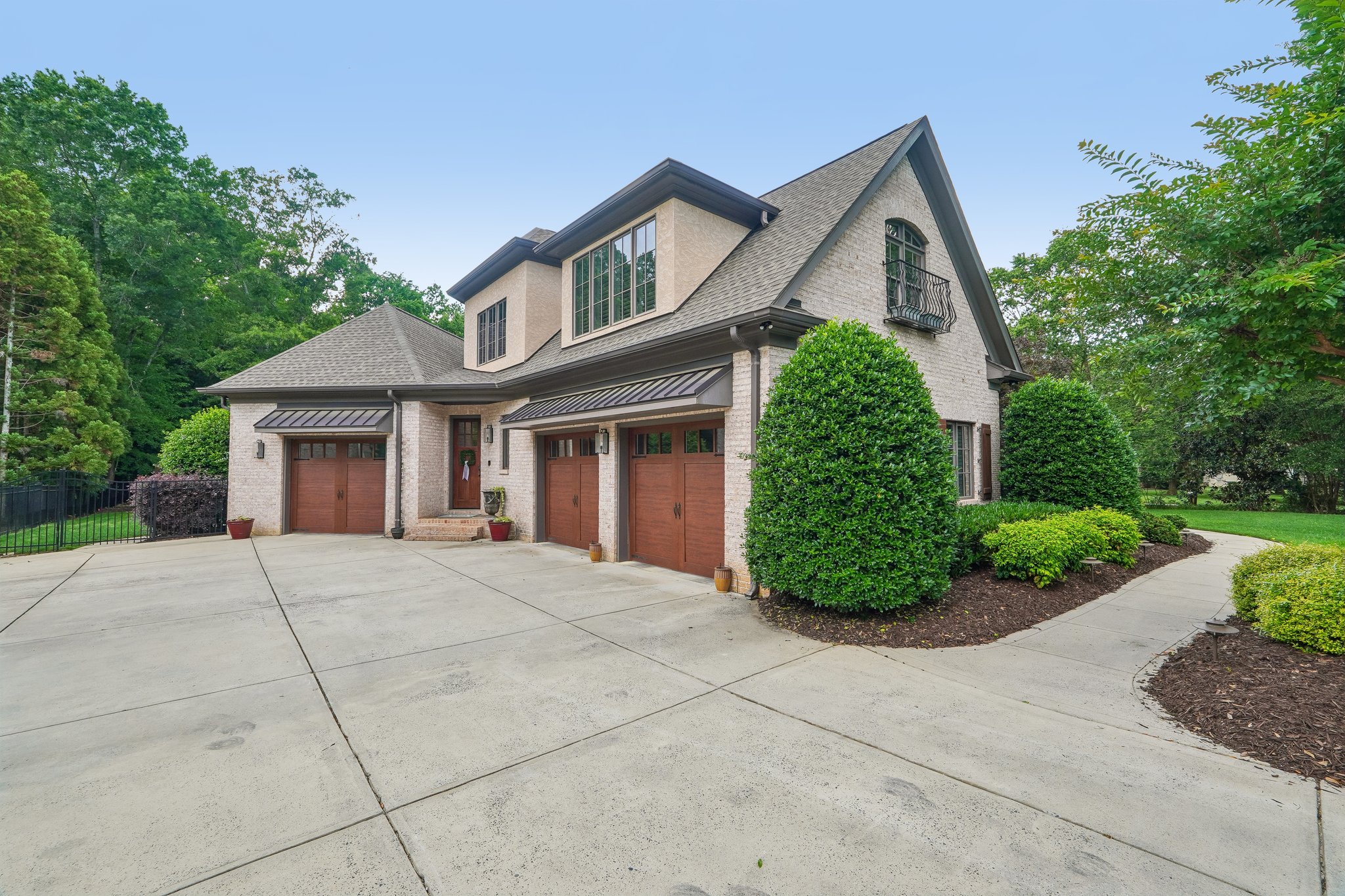 Whirlaway Ln-S2905-088.jpg
