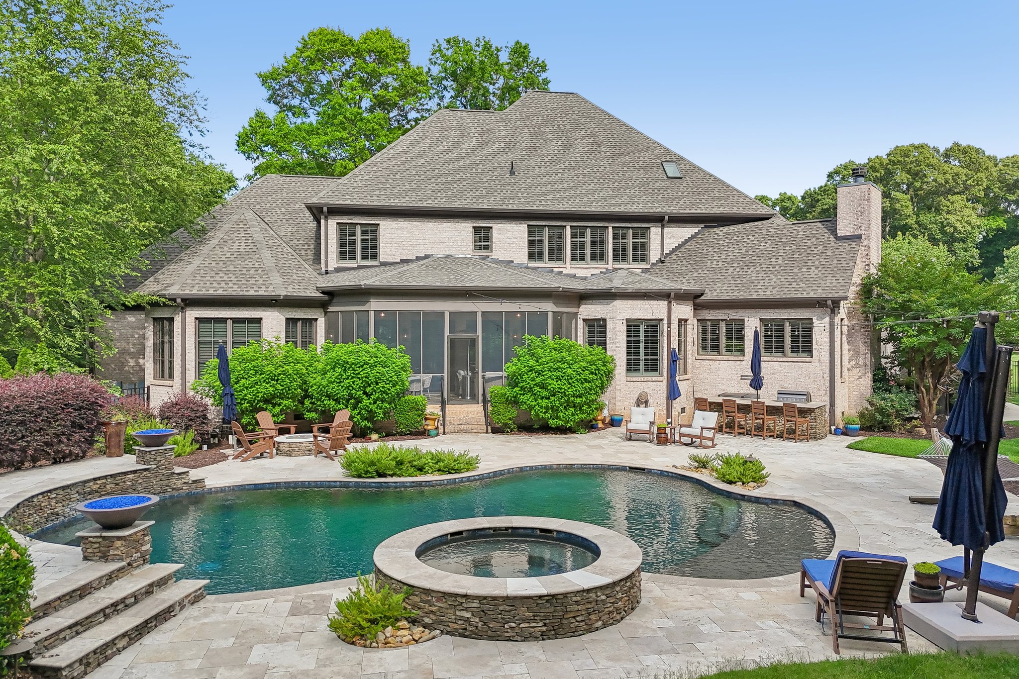 Whirlaway Ln-S2905-105.jpg