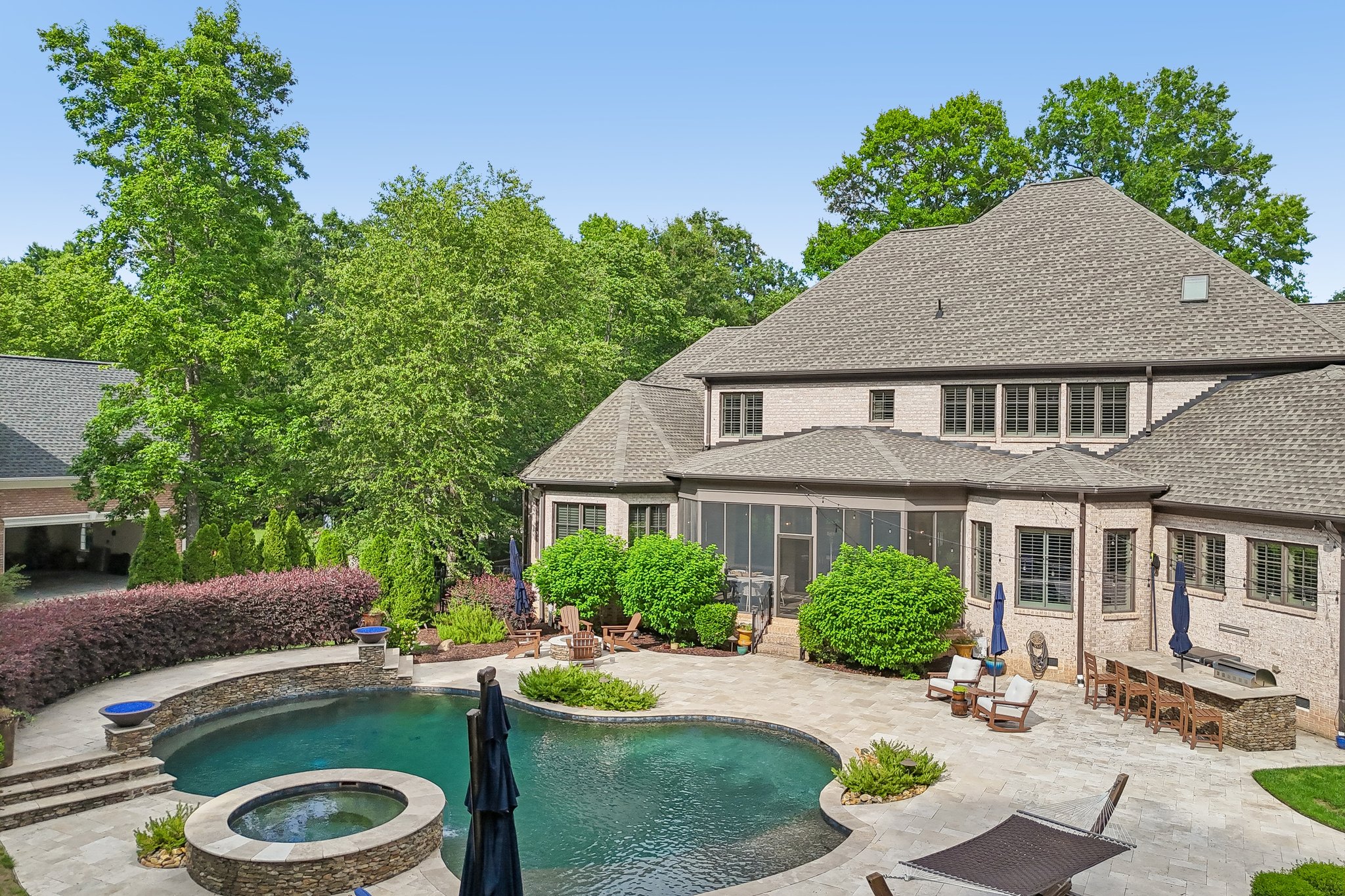 Whirlaway Ln-S2905-107.jpg