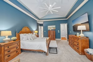 Whirlaway Ln-S2905-042.jpg