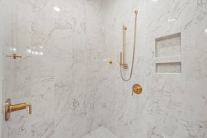 Whirlaway Ln-S2905-046.jpg