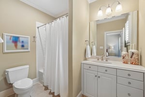 Whirlaway Ln-S2905-063.jpg
