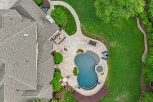 Whirlaway Ln-S2905-103.jpg