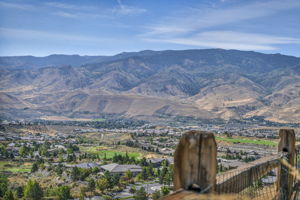  Photo 48