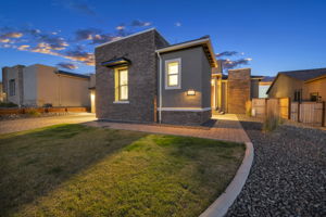  Photo 151