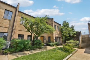 Shady Grove Ct-S1407-034.jpg