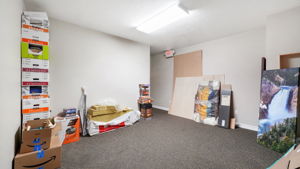  Photo 31