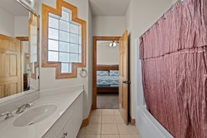  Photo 43