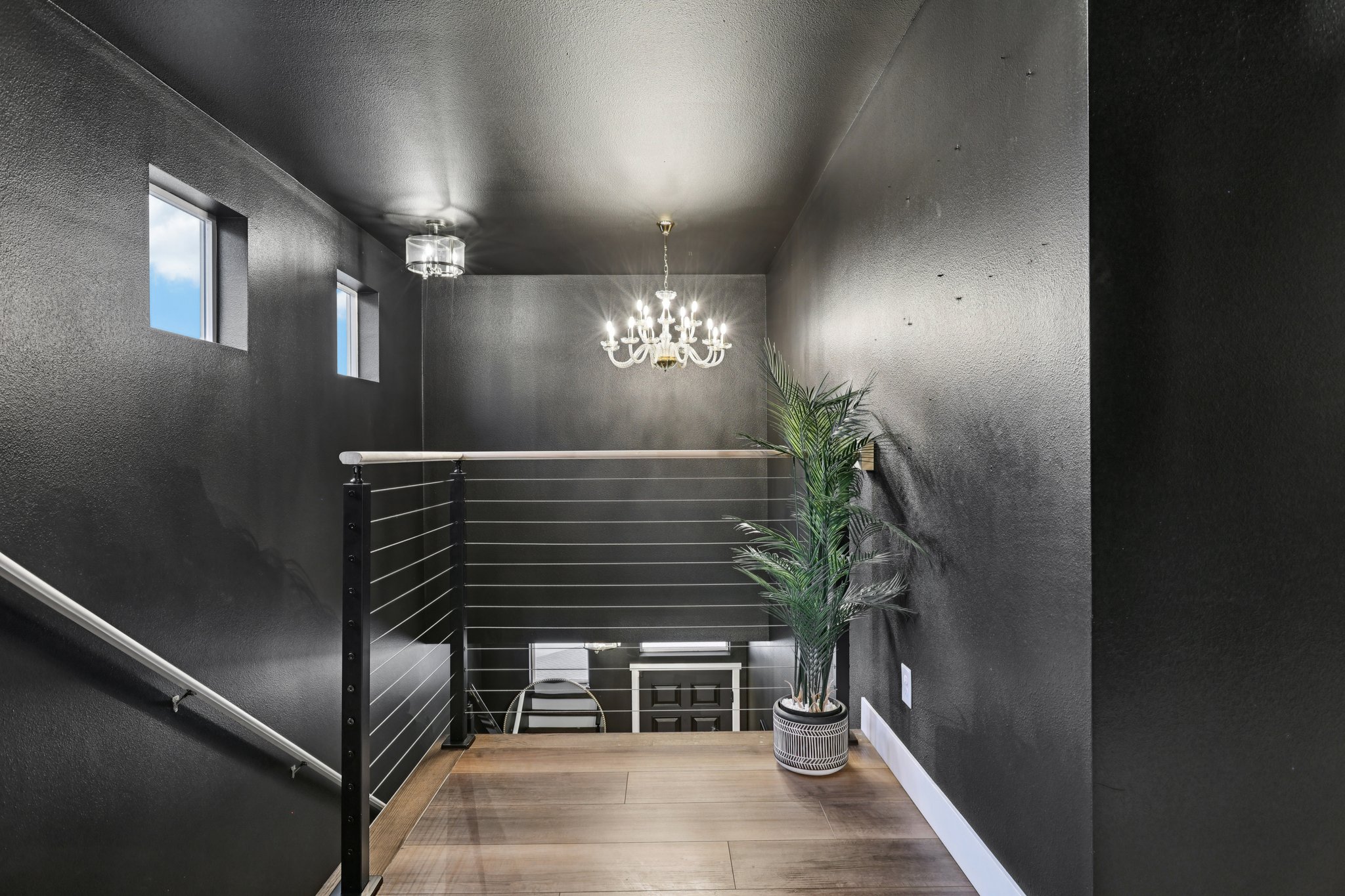 56th Pl NE-L1710-025.jpg