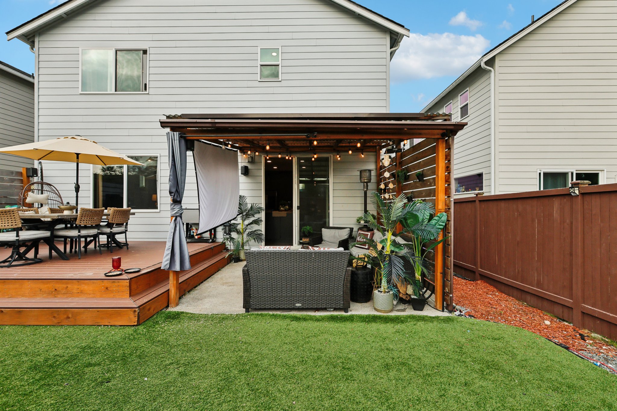 56th Pl NE-L1710-051.jpg