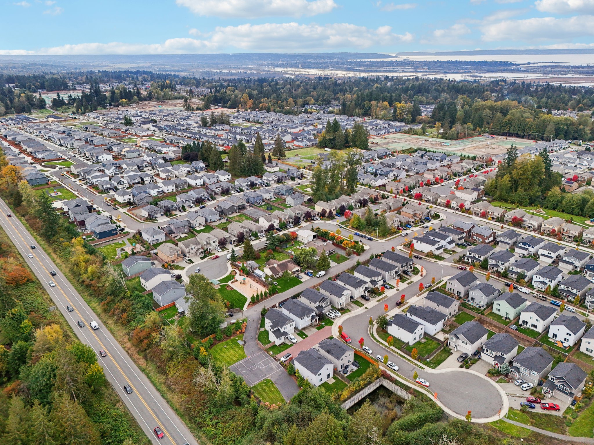 56th Pl NE-L1710-058.jpg