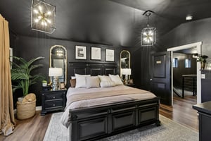 56th Pl NE-L1710-031.jpg