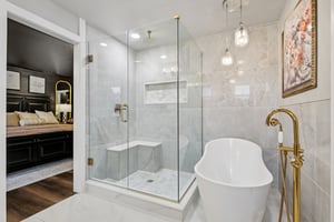 56th Pl NE-L1710-035.jpg