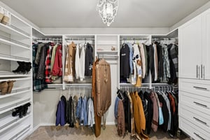 56th Pl NE-L1710-038.jpg