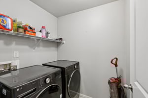 56th Pl NE-L1710-039.jpg