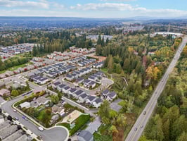 56th Pl NE-L1710-059.jpg