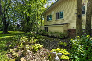  Photo 35
