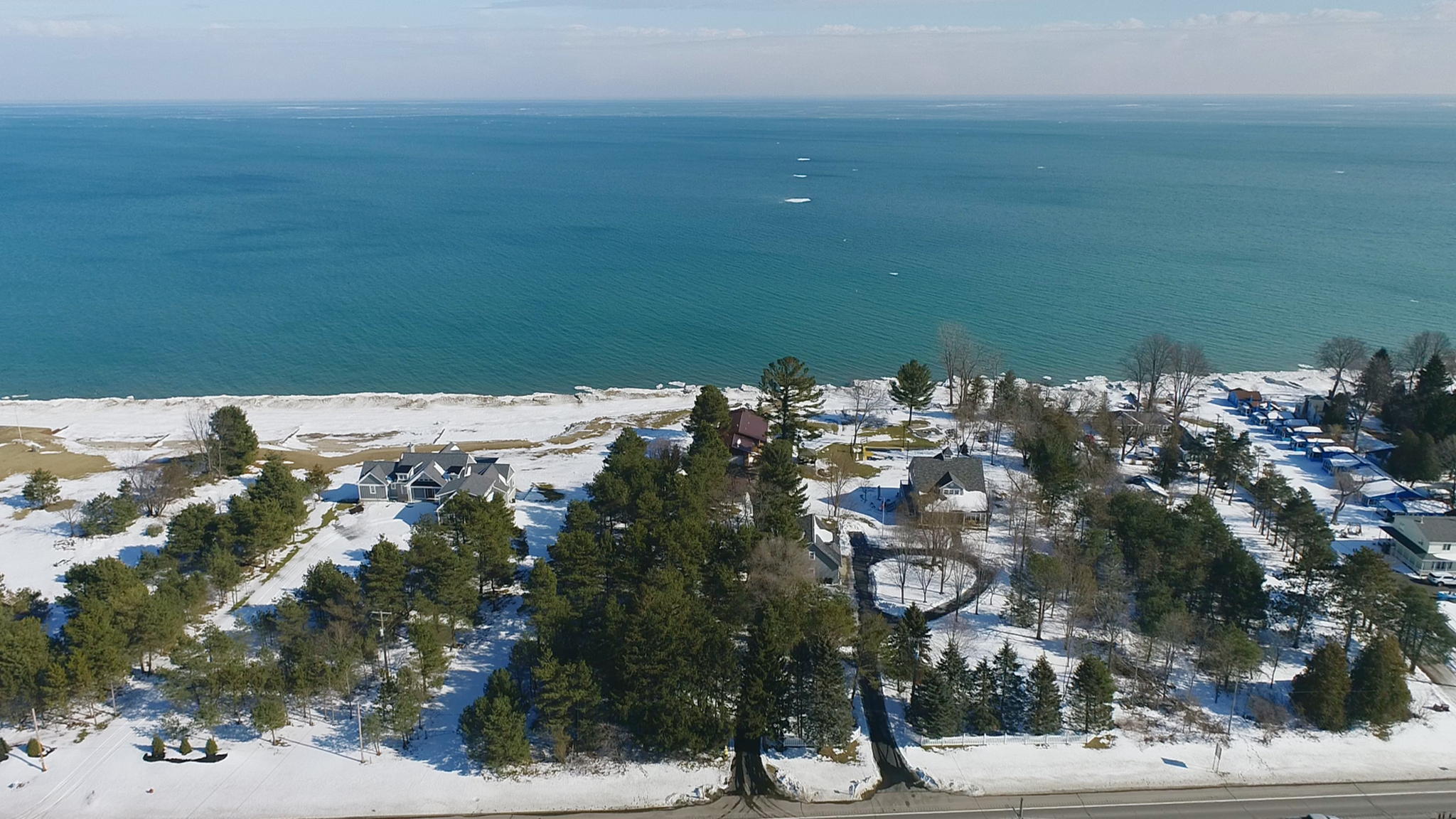 8915 Lakeshore Rd, Lexington, MI 48450, USA Photo 1