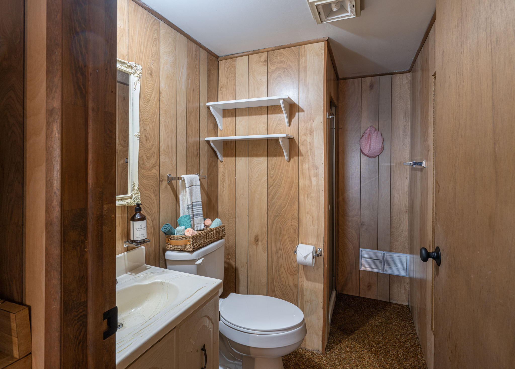 8915 Lakeshore Rd, Lexington, MI 48450, USA Photo 69