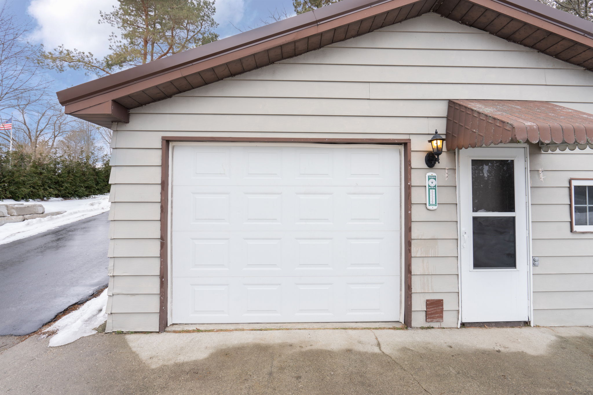 8915 Lakeshore Rd, Lexington, MI 48450, USA Photo 85