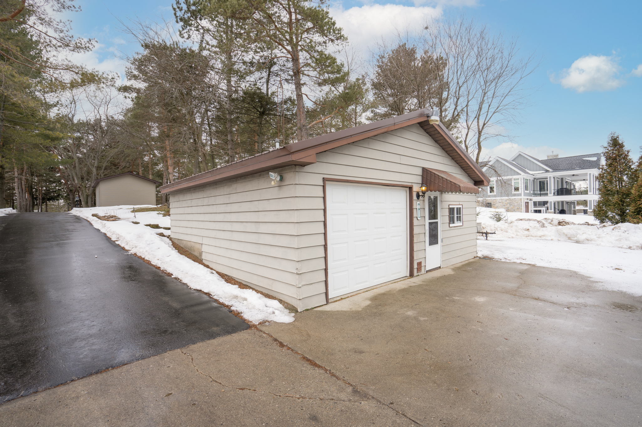 8915 Lakeshore Rd, Lexington, MI 48450, USA Photo 86