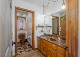 8915 Lakeshore Rd, Lexington, MI 48450, USA Photo 54