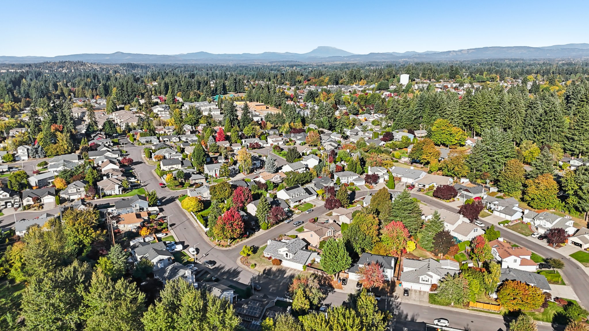 NE 28th Pl-S1610-074.jpg