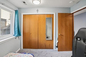 NE 28th Pl-S1610-026.jpg