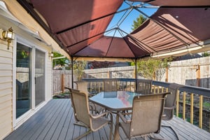 NE 28th Pl-S1610-059.jpg