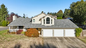 NE 28th Pl-S1610-060.jpg