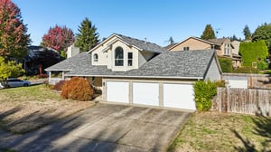 NE 28th Pl-S1610-062.jpg