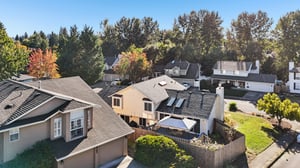 NE 28th Pl-S1610-065.jpg