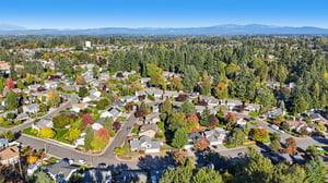 NE 28th Pl-S1610-073.jpg