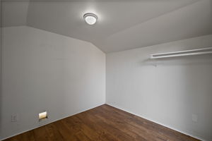  Photo 38