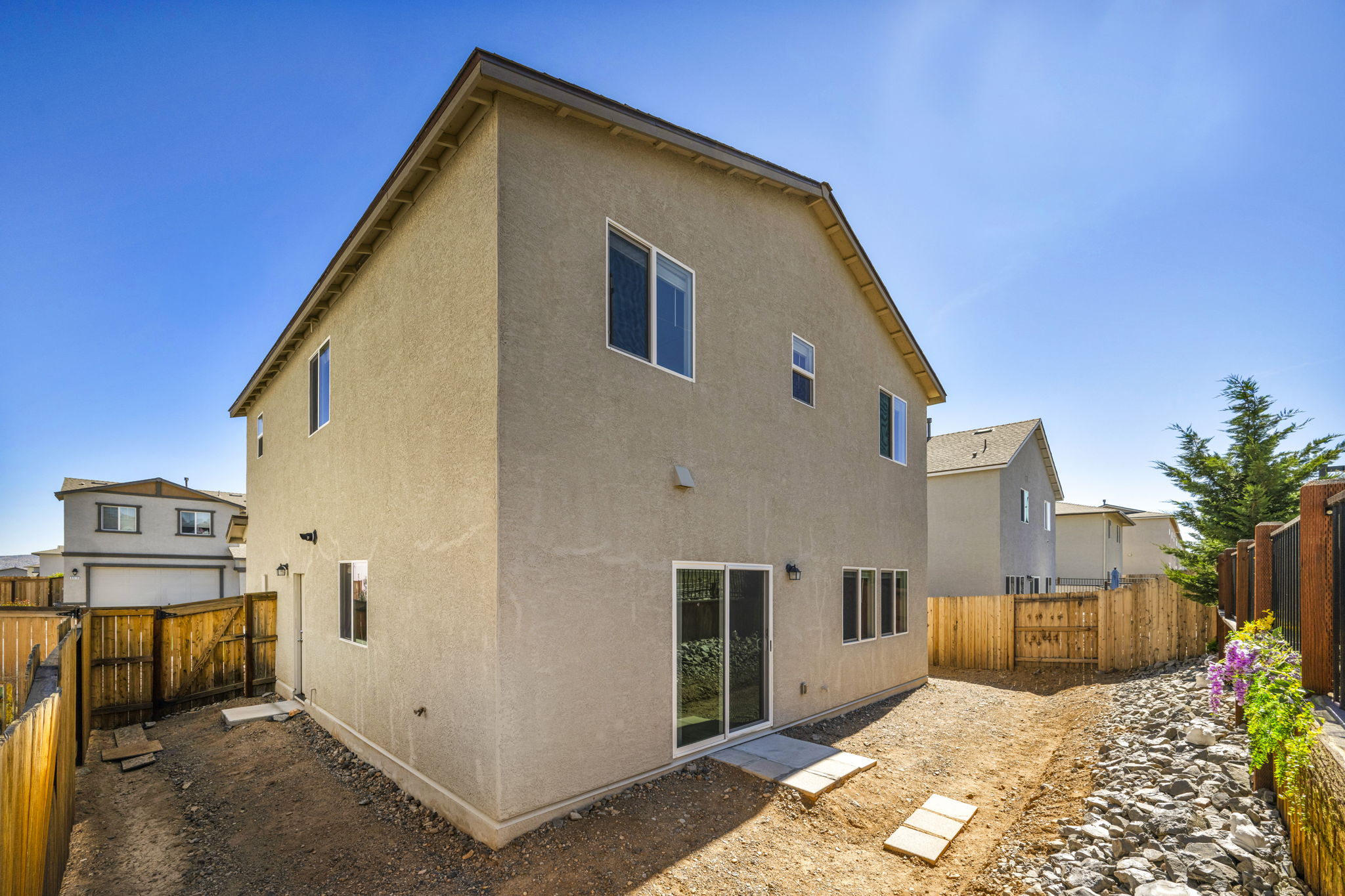 8918 Wolf Moon Dr_8