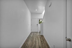 8918 Wolf Moon Dr_11