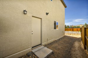8918 Wolf Moon Dr_9