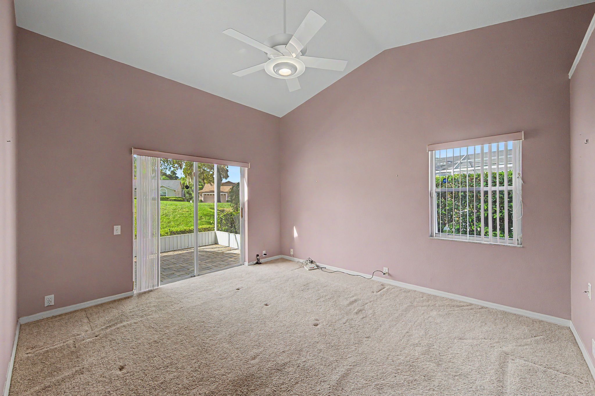 Primary Bedroom1a