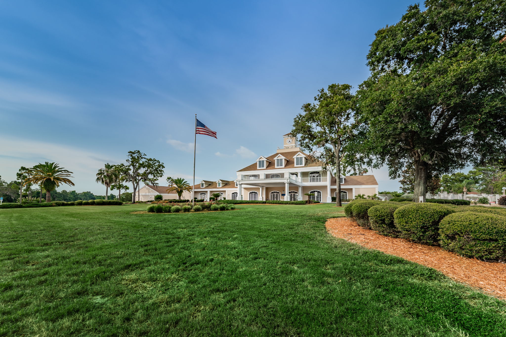 6-Clubhouse